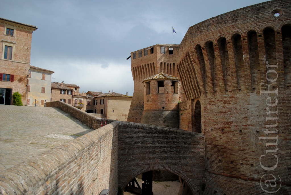 Fotografia di Ilaria Villani @Mondavio(PU) _www.culturefor.com