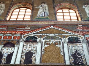 Basilica di Sant' Apollinare Nuovo @Ravenna _ www.culturefor.com