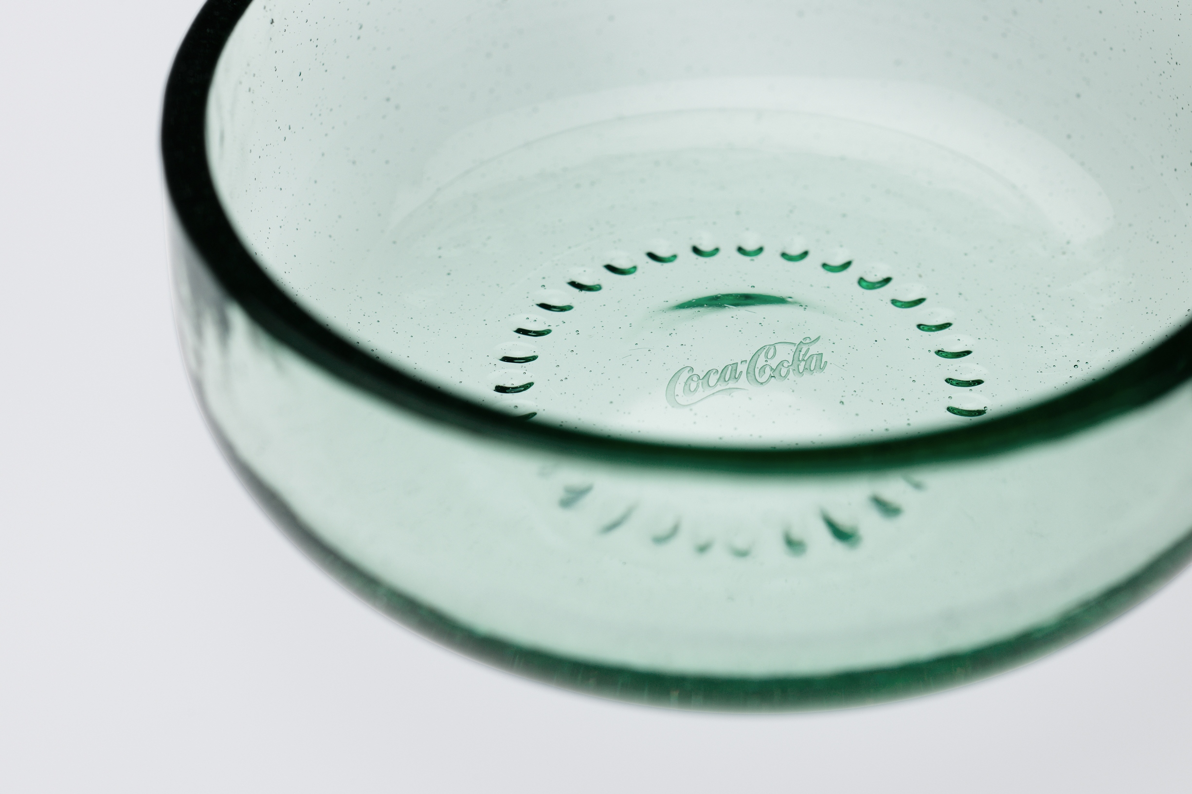 nendo (Japanese, founded Tokyo, 2002), Bottleware, 2012. Photo(s) © The Coca-Cola Company Diagram courtesy of nendo