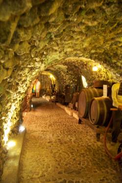 Wine-Cave